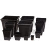 Maceta cuadrada negra (7 x 7 x 8 cm) (112 u) (0.23 l)